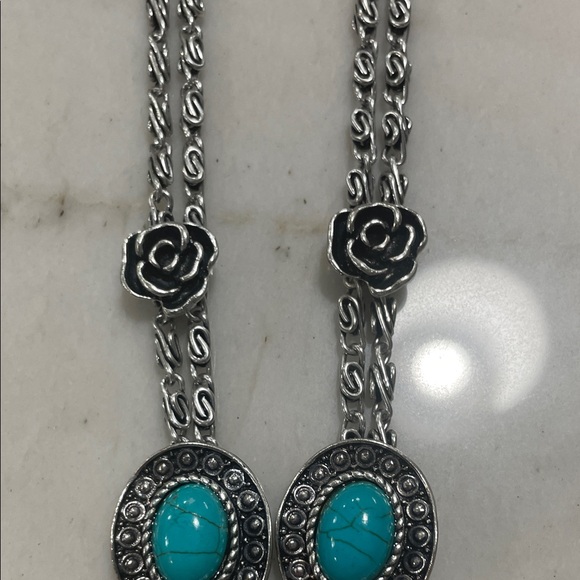 Silver and Turquoise Butterfly Necklace Set-118 - Picture 6 of 16